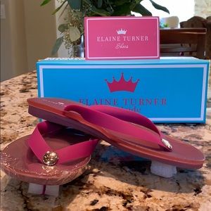 New in original box Elaine Turner Thong Sandals!